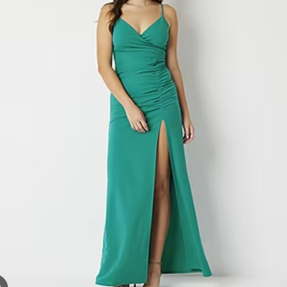 EMERALD MAXI DRESS/GOWN